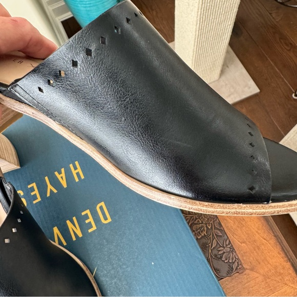 Women’s Black Open Toe Mule with Block Heel Size 9 - Picture 5 of 6